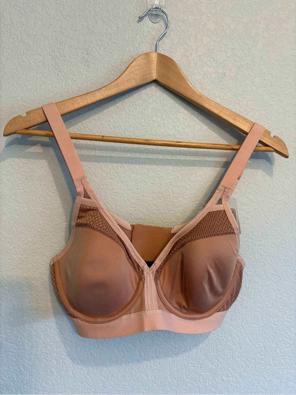 ZeroBound NWT Sports Bra 34C Milk Coffee Underwire High Impact Full Coverage